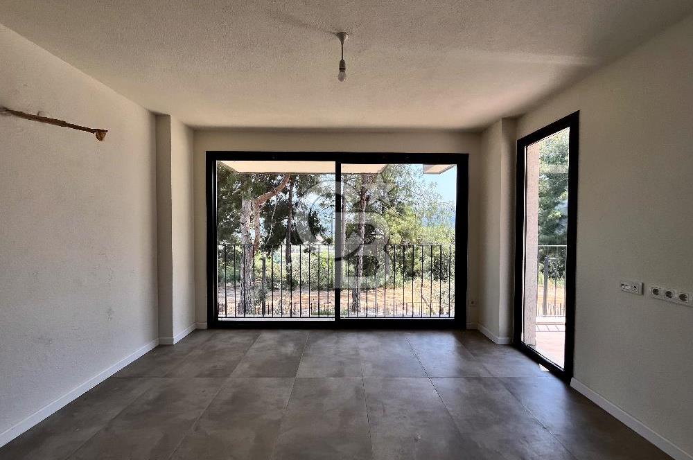 Ula Ataköy’de Satılık, Sıfır, Yarı Müstakil Villa