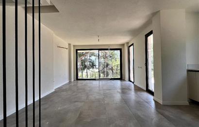 Ula Ataköy’de Satılık, Sıfır, Yarı Müstakil Villa