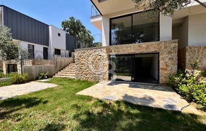 Ula Ataköy’de Satılık, Sıfır, Yarı Müstakil Villa