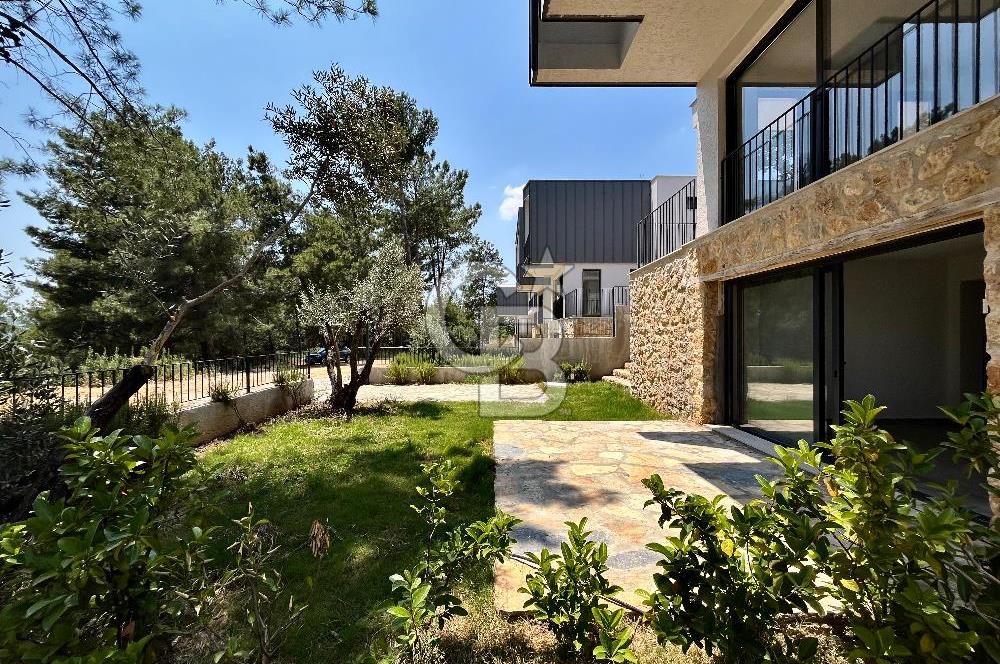 Ula Ataköy’de Satılık, Sıfır, Yarı Müstakil Villa