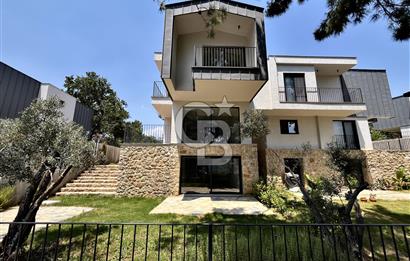 Ula Ataköy’de Satılık, Sıfır, Yarı Müstakil Villa