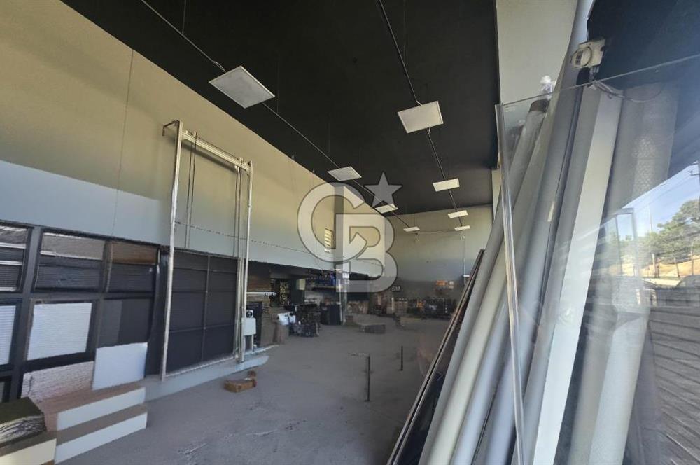 MAMAK DOĞUKENT CD. ÜZERİNDE  20 METRE YOLA CEPHE 470 m² DÜKKAN