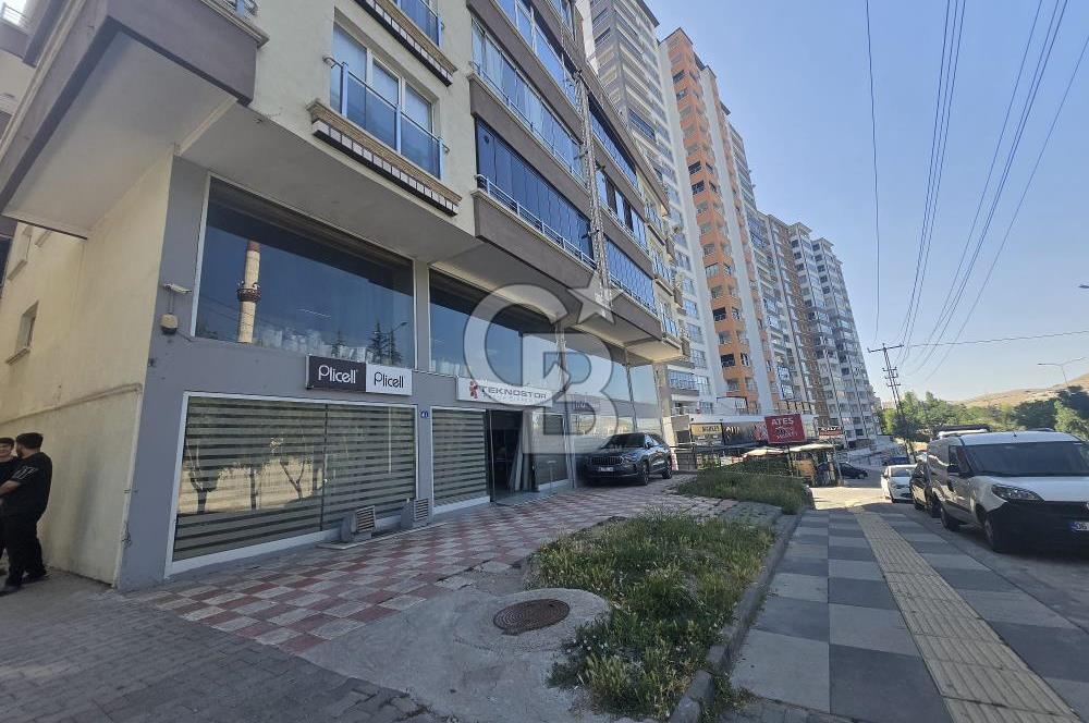 MAMAK DOĞUKENT CD. ÜZERİNDE  20 METRE YOLA CEPHE 470 m² DÜKKAN