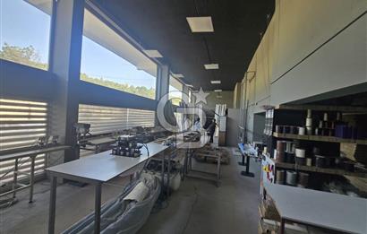 MAMAK DOĞUKENT CD. ÜZERİNDE  20 METRE YOLA CEPHE 470 m² DÜKKAN