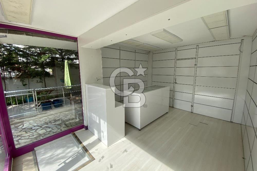 FLORYA ŞENLİKKÖYDE KİRALIK DÜKKAN 