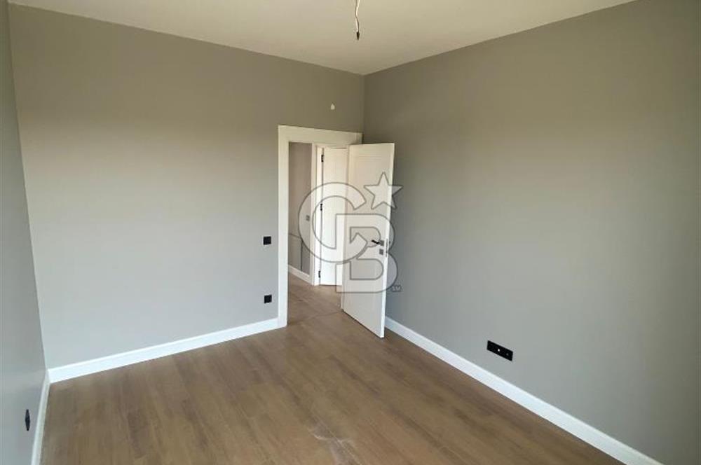 Tuzla'da Site İçerisinde Ultra Lüks Sıfır Kiralık Villa