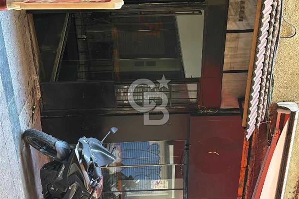 ASMALI MESCİTTE KÖŞE KONUMLU KİRALIK DÜKKAN 