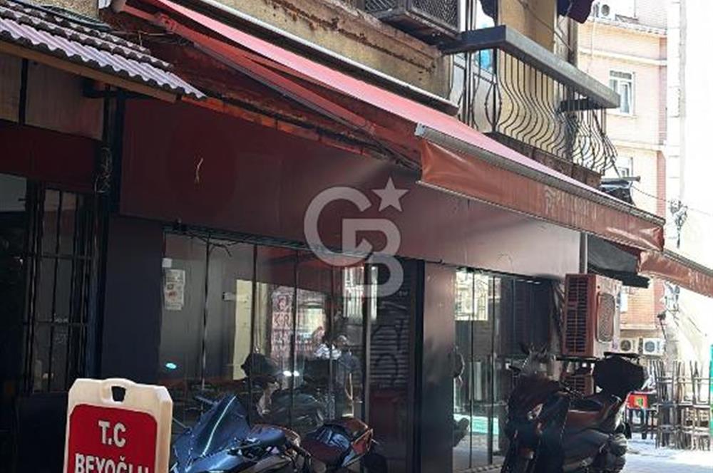 ASMALI MESCİTTE KÖŞE KONUMLU KİRALIK DÜKKAN 