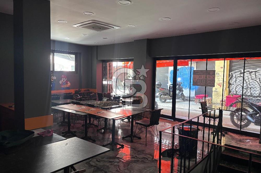 ASMALI MESCİTTE KÖŞE KONUMLU KİRALIK DÜKKAN 