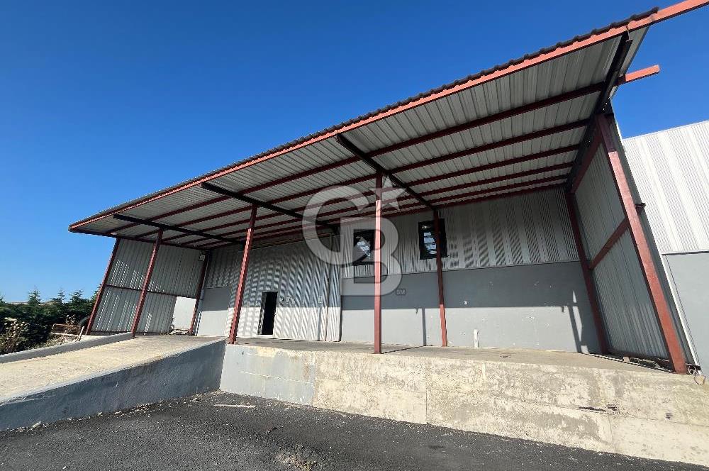 Çatalcada 1.600 m² Kapalı Depo + 5.400 m² Açık Alan Kiralık