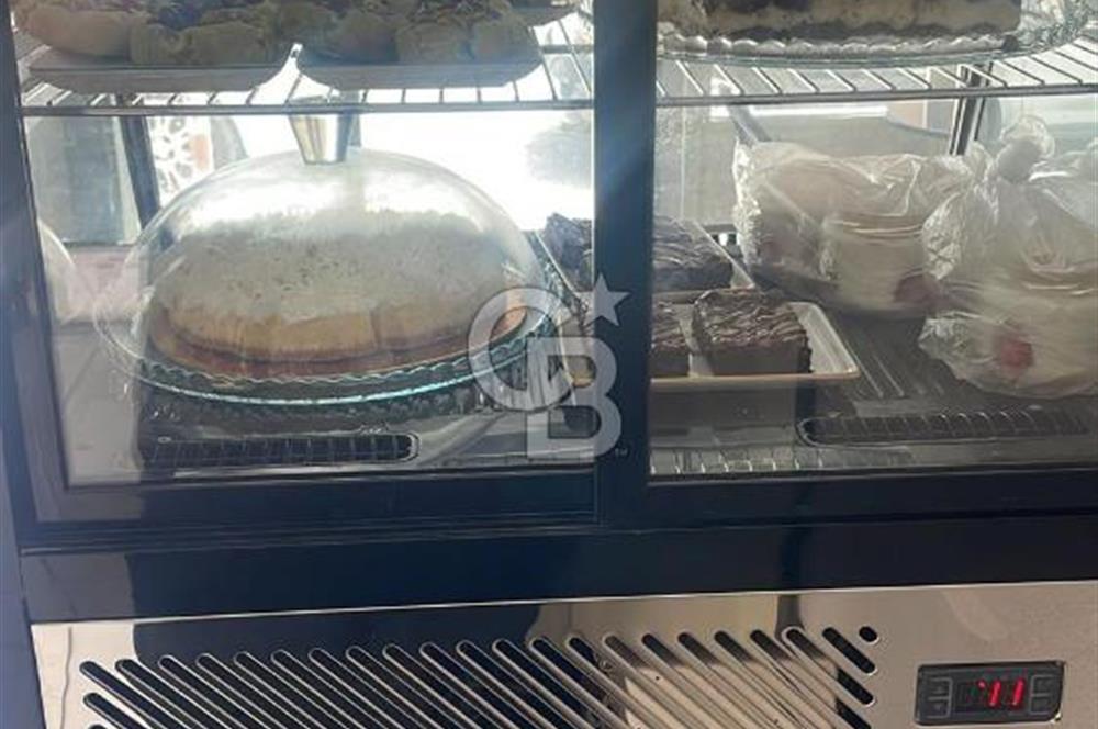 CB CITY'DEN İZMİR KARŞIYAKA BOSTANLIDA DEVREN KİRALIK CAFE