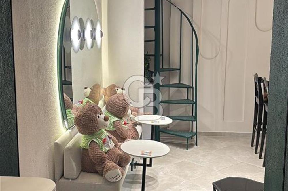 CB CITY'DEN İZMİR KARŞIYAKA BOSTANLIDA DEVREN KİRALIK CAFE
