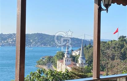 Kuleli’de Panoramik Boğaz Manzaralı 4 Katlı Teraslı Müstakil Bina