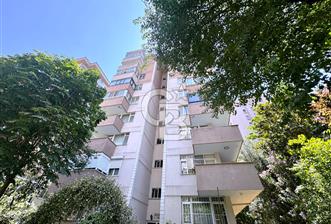 KOZYATAĞI MİNİBÜS CAD 2. PARALELİ, YÜKSEK KATTA, BALKONLU, FERAH 3+1 DAİRE