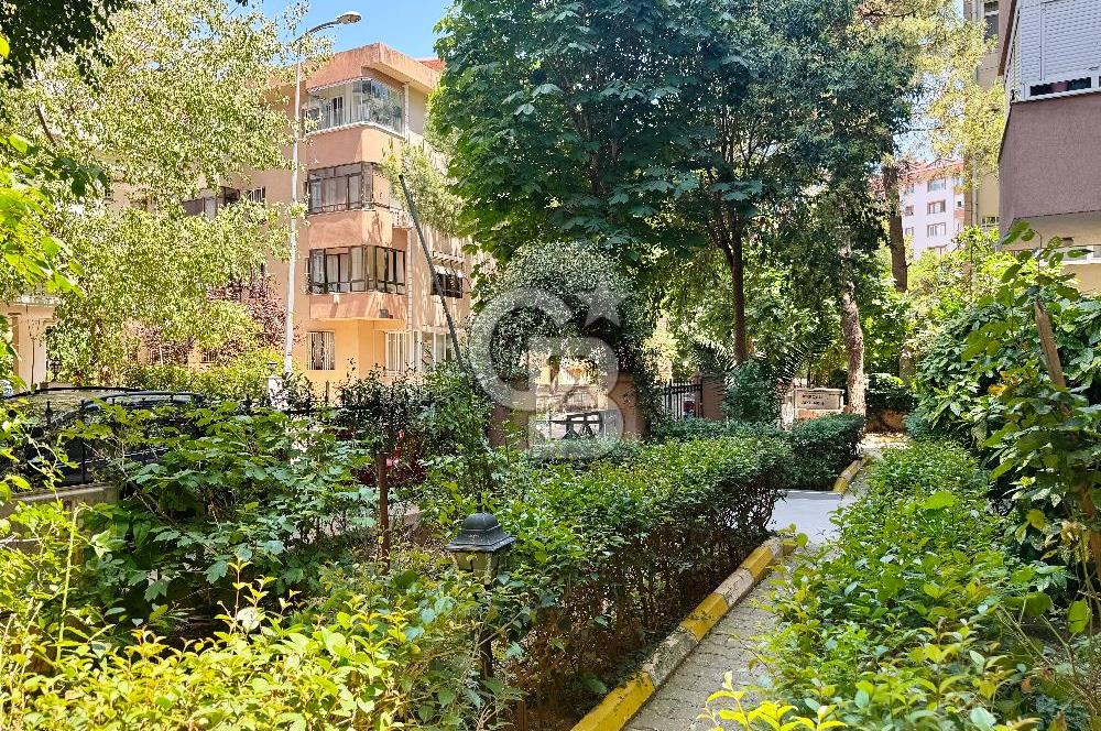 KOZYATAĞI MİNİBÜS CAD 2. PARALELİ, YÜKSEK KATTA, BALKONLU, FERAH 3+1 DAİRE
