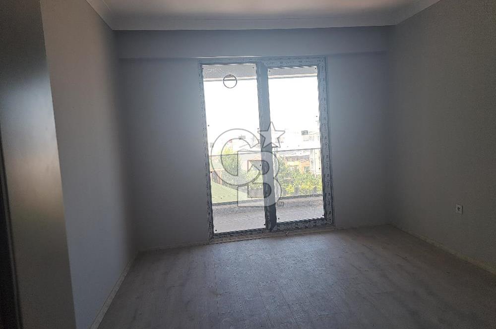 YALOVA ÇİFTLİKKÖYDE HARİKA DENİZ MANZARALI 3+1 SATILIK DAİRE