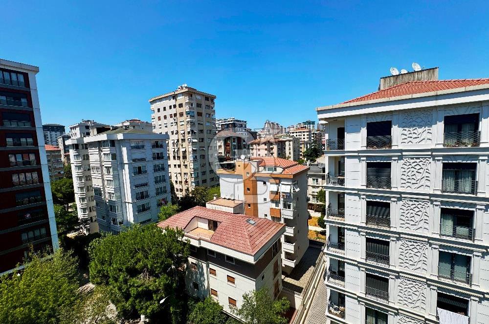 KOZYATAĞI MİNİBÜS CAD 2. PARALELİ, YÜKSEK KATTA, BALKONLU, FERAH 3+1 DAİRE