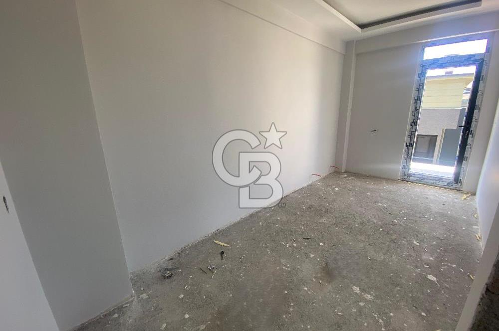 ÇANAKKALE GÜZELYALIDA DENİZE 200 M MESAFEDE SATILIK VİLLA 