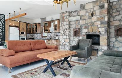 Antalya Kaş Sarıbelen De Triplex Satılık Taş Ev