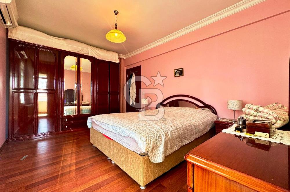 KOZYATAĞI MİNİBÜS CAD 2. PARALELİ, YÜKSEK KATTA, BALKONLU, FERAH 3+1 DAİRE