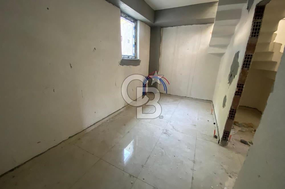 ÇANAKKALE GÜZELYALIDA DENİZE 200 M MESAFEDE SATILIK VİLLA 