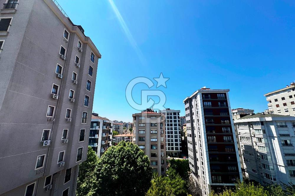 KOZYATAĞI MİNİBÜS CAD 2. PARALELİ, YÜKSEK KATTA, BALKONLU, FERAH 3+1 DAİRE