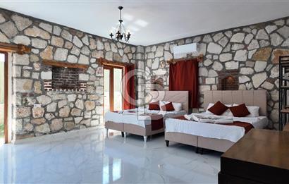 Antalya Kaş Sarıbelen De Triplex Satılık Taş Ev