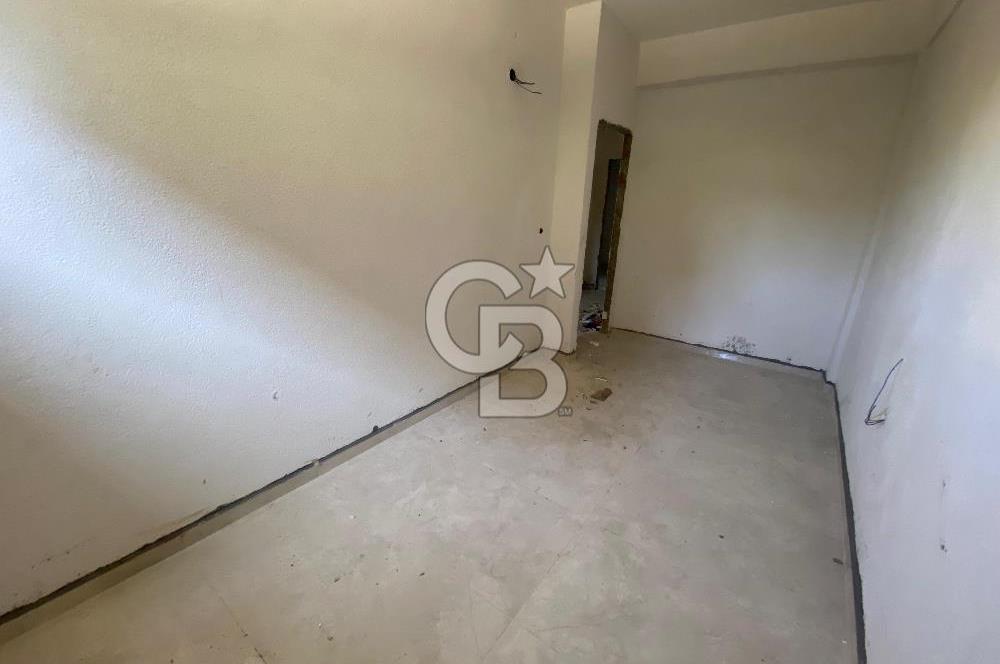 ÇANAKKALE GÜZELYALIDA DENİZE 200 M MESAFEDE SATILIK VİLLA 