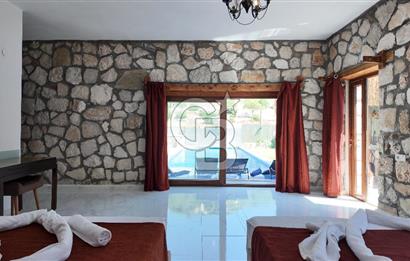 Antalya Kaş Sarıbelen De Triplex Satılık Taş Ev