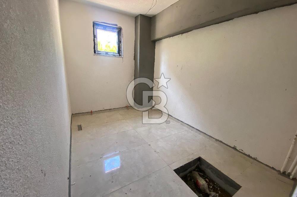 ÇANAKKALE GÜZELYALIDA DENİZE 200 M MESAFEDE SATILIK VİLLA 