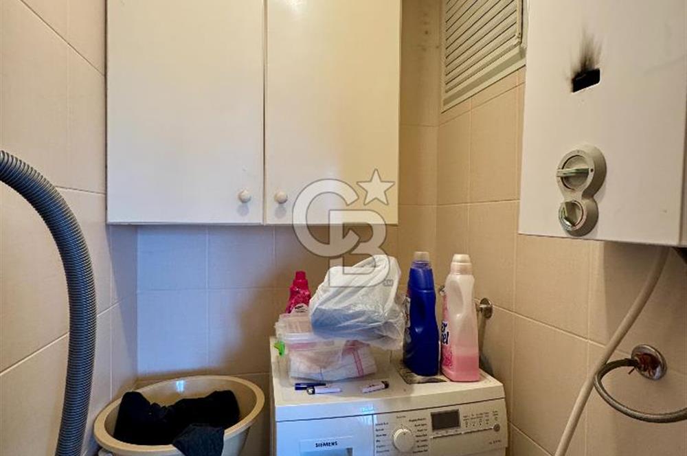 KOZYATAĞI MİNİBÜS CAD 2. PARALELİ, YÜKSEK KATTA, BALKONLU, FERAH 3+1 DAİRE