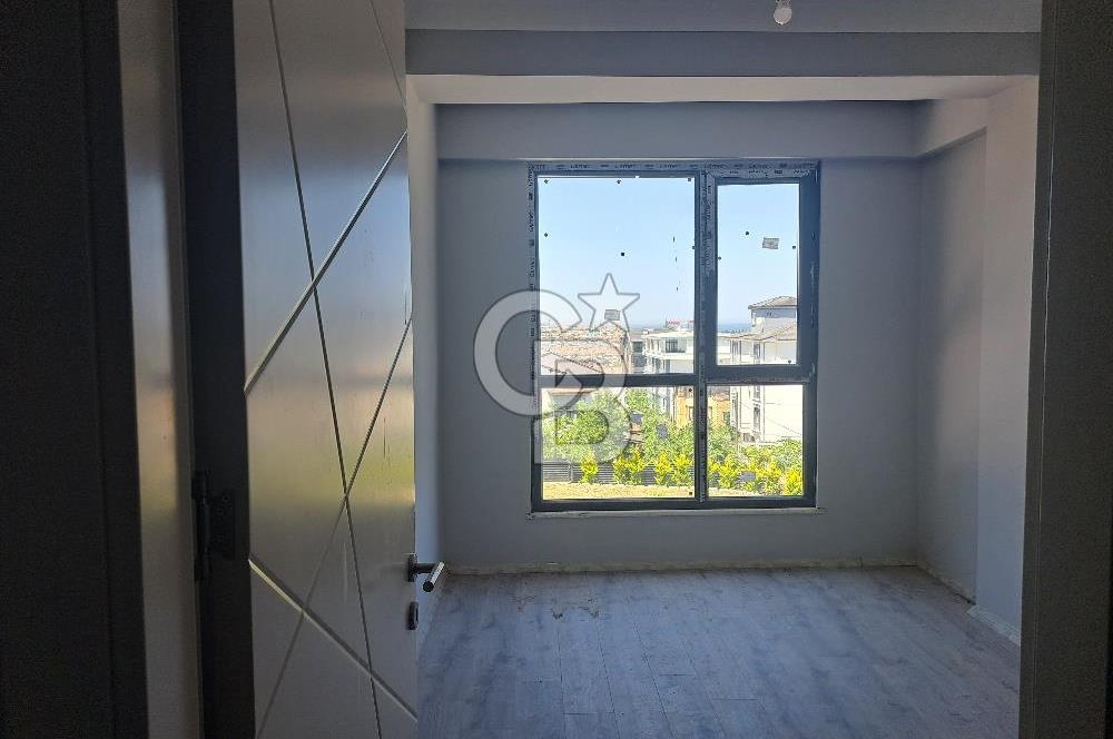 YALOVA ÇİFTLİKKÖYDE HARİKA DENİZ MANZARALI 3+1 SATILIK DAİRE