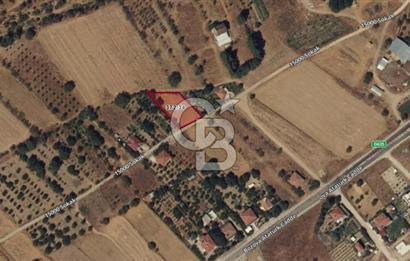 KORKUTELİ BOZOVADA YOLA CEPHE 1.085 M2 SATILIK TARLA