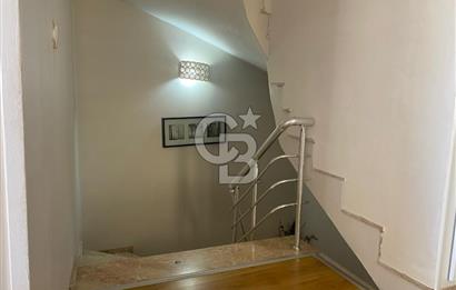 Çiğli Ahmet Taner Kışlalı 'da Satılık Villa