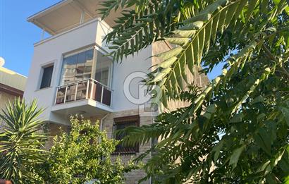 Çiğli Ahmet Taner Kışlalı 'da Satılık Villa