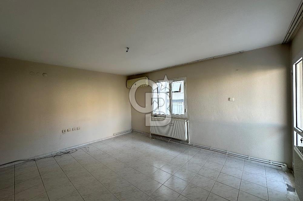 Karşıyaka Zübeyde Hanım Mh Doğalgazlı 100m2 2+1 Kiralık Daire 