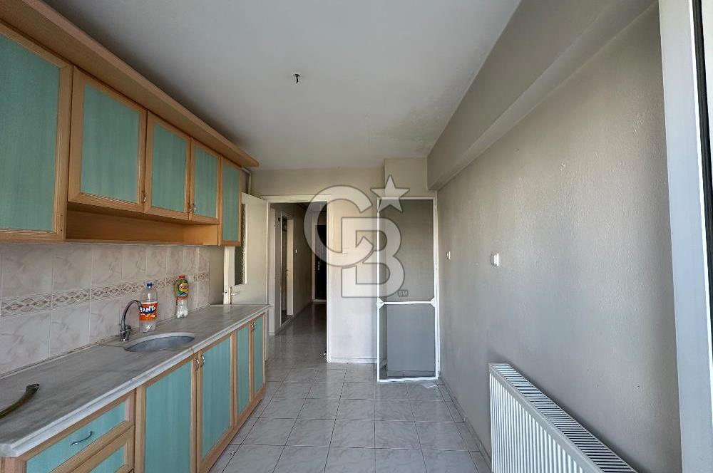 Karşıyaka Zübeyde Hanım Mh Doğalgazlı 100m2 2+1 Kiralık Daire 