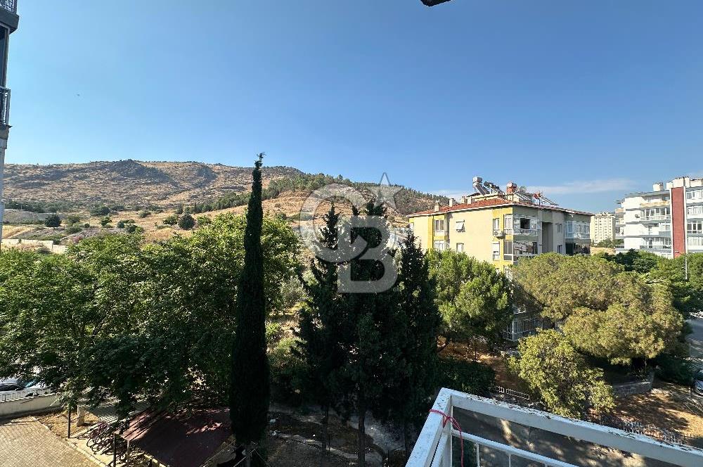 Karşıyaka Zübeyde Hanım Mh Doğalgazlı 100m2 2+1 Kiralık Daire 