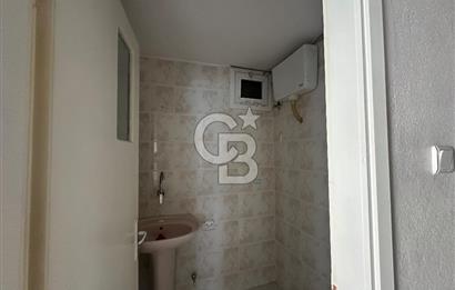 Karşıyaka Zübeyde Hanım Mh Doğalgazlı 100m2 2+1 Kiralık Daire 
