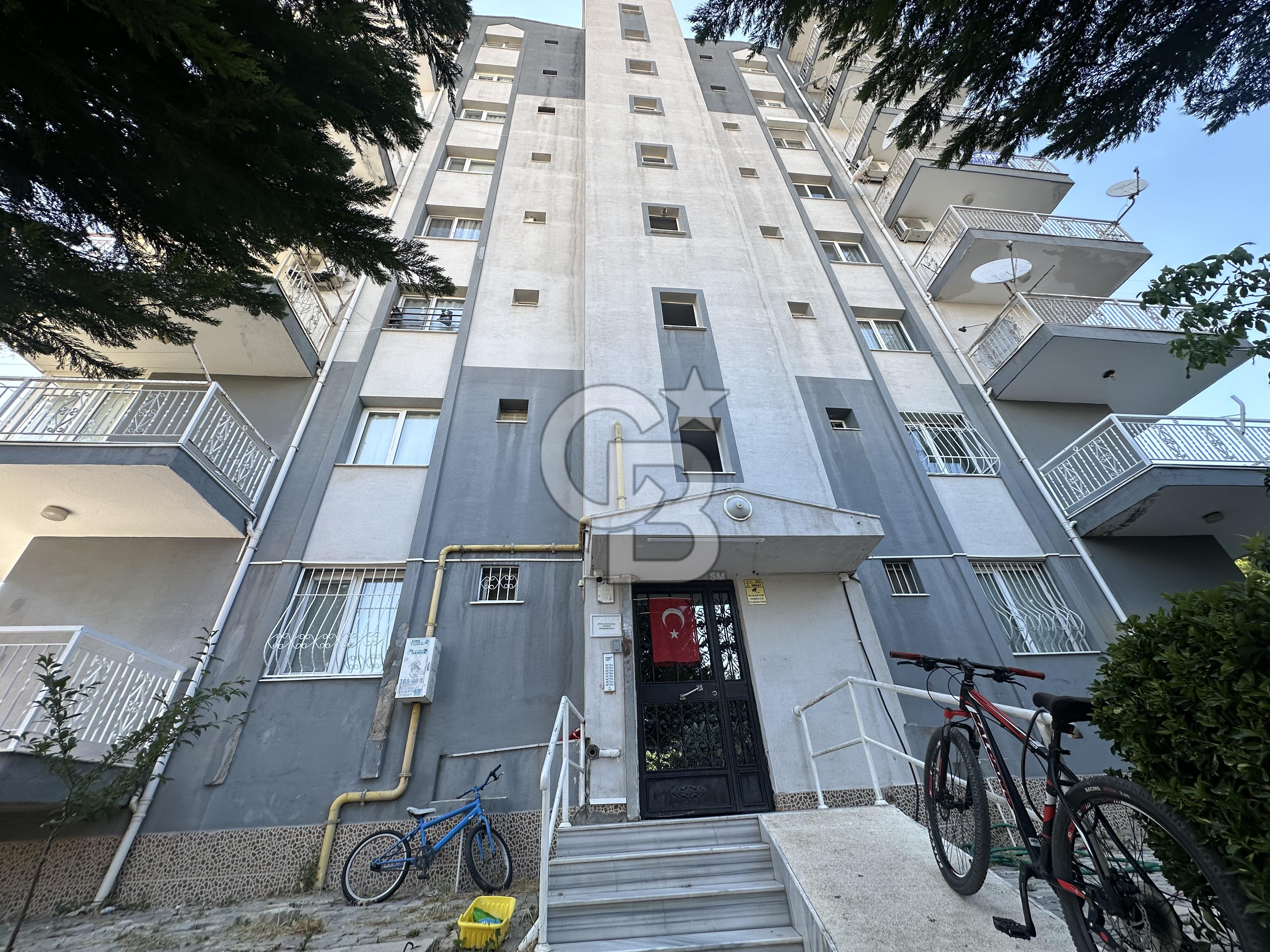 Karşıyaka Zübeyde Hanım Mh Doğalgazlı 100m2 2+1 Kiralık Daire 