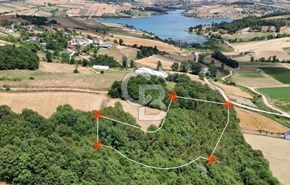 CB TAN-KOCAELİ/DERİNCE/GEREDELİ GÖL MANZARALI/GÖLE YÜRÜME MESAFESİNDE/DOĞA İLE İÇ İÇE 7.757M2 SATILIK ARSA