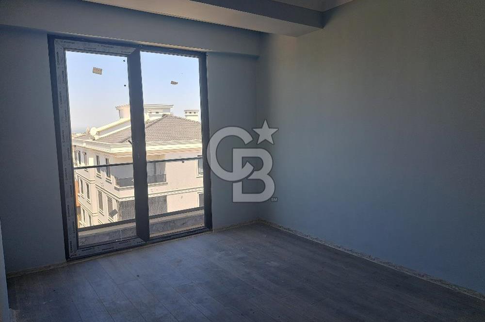 YALOVA ÇİFTLİKKÖYDE HARİKA DENİZ MANZARALI 3+1 SATILIK DAİRE