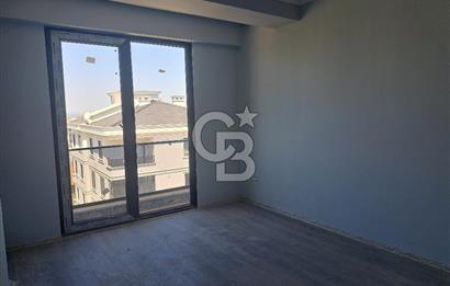 YALOVA ÇİFTLİKKÖYDE HARİKA DENİZ MANZARALI 3+1 SATILIK DAİRE