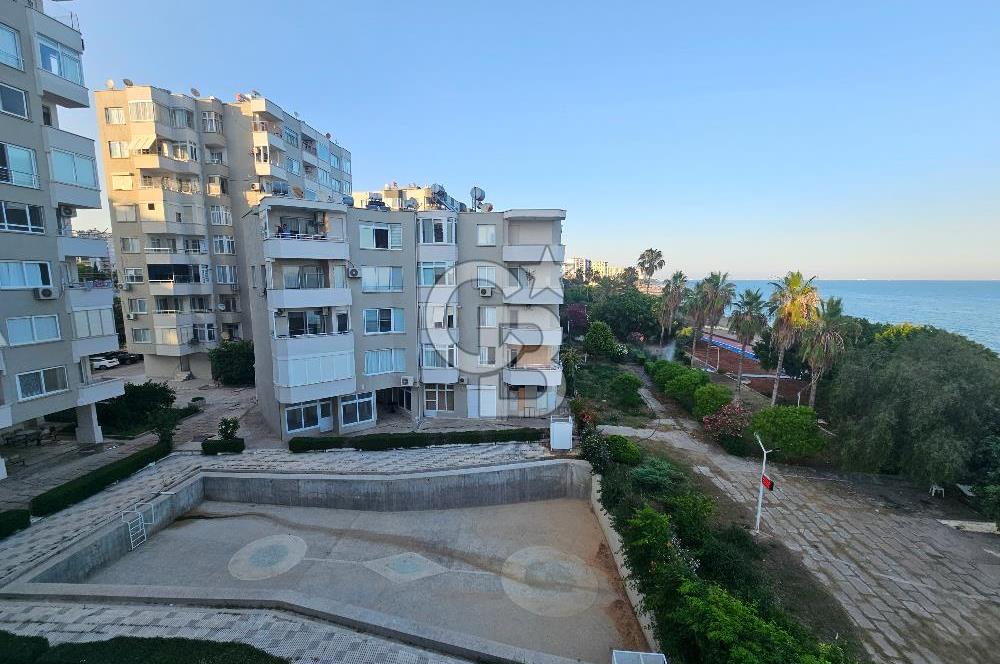 Mezitli Akdeniz Mah. Denize Sıfır Konumda Satılık 3+1 Daire