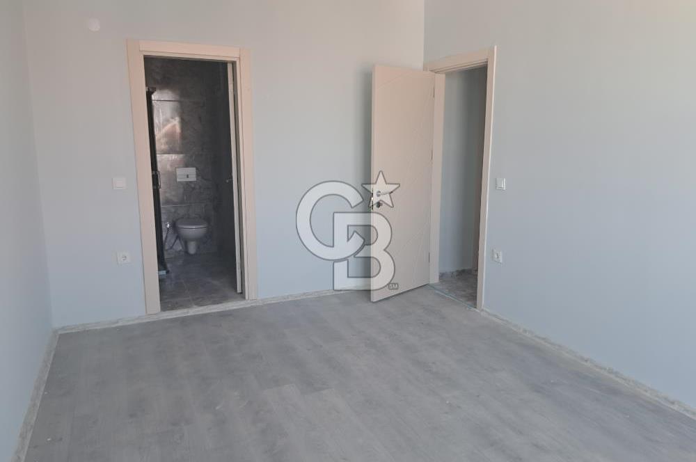 YALOVA ÇİFTLİKKÖYDE HARİKA DENİZ MANZARALI 3+1 SATILIK DAİRE
