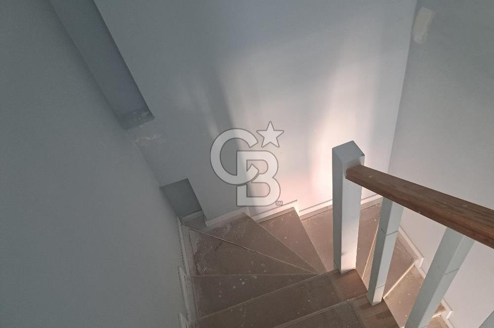 YALOVA ÇİFTLİKKÖYDE HARİKA DENİZ MANZARALI 3+1 SATILIK DAİRE