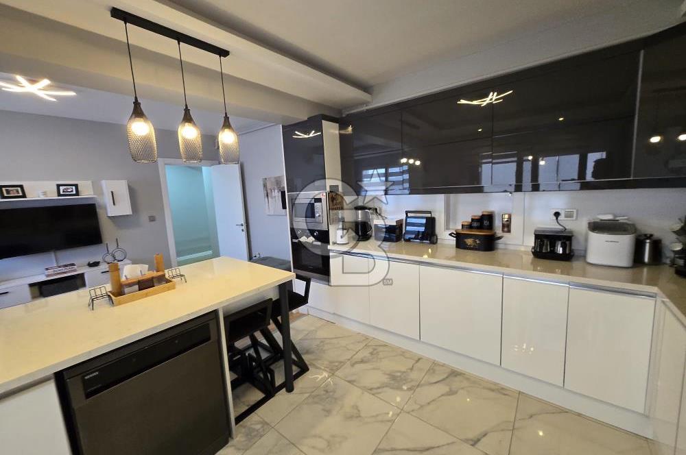 Menemen Taşkonakları sitesinde 260 m2 Satılık 4+1