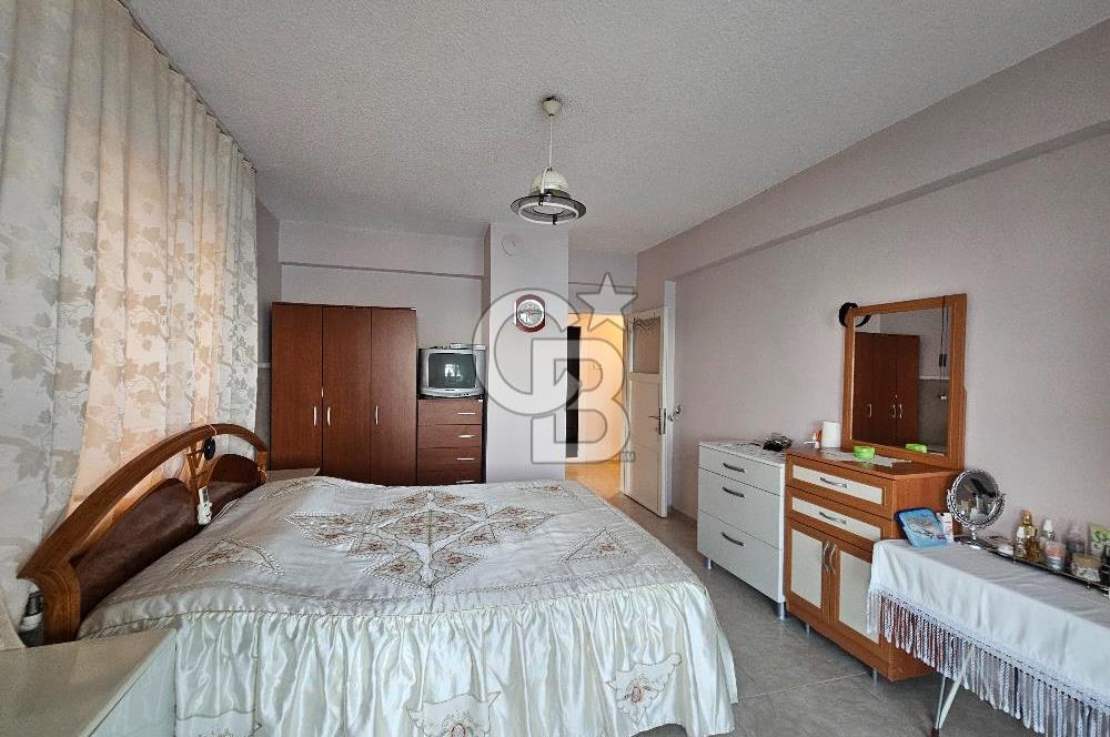 Mezitli Akdeniz Mah. Denize Sıfır Konumda Satılık 3+1 Daire