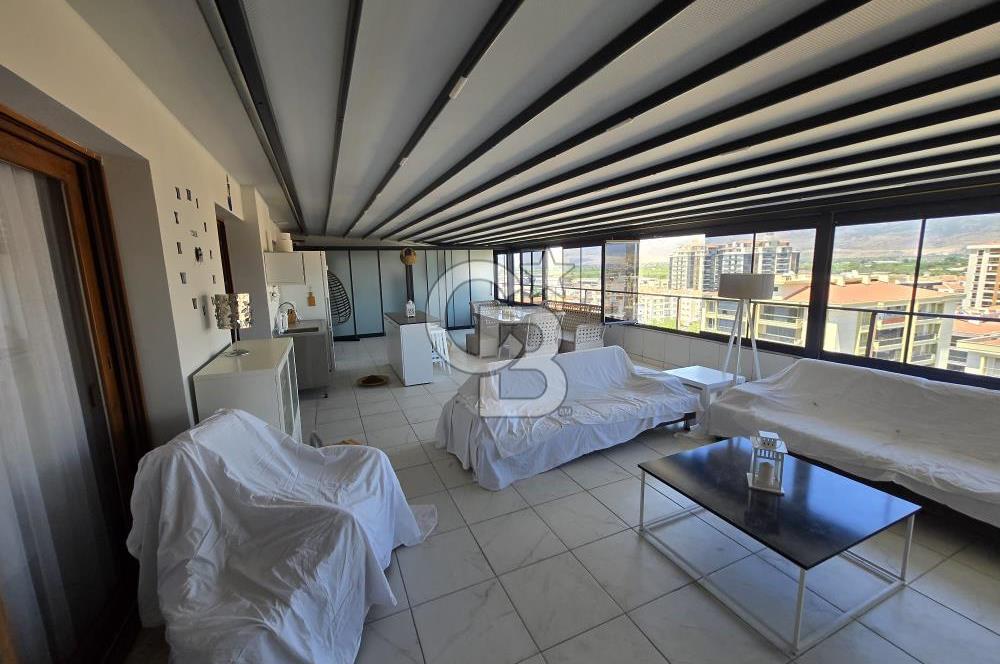 Menemen Taşkonakları sitesinde 260 m2 Satılık 4+1
