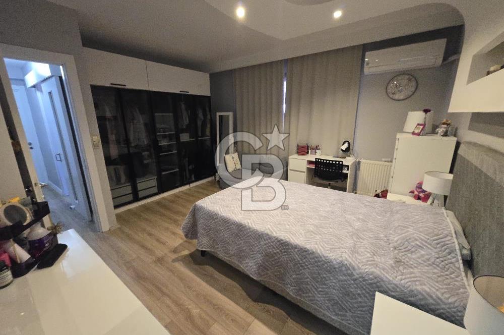 Menemen Taşkonakları sitesinde 260 m2 Satılık 4+1